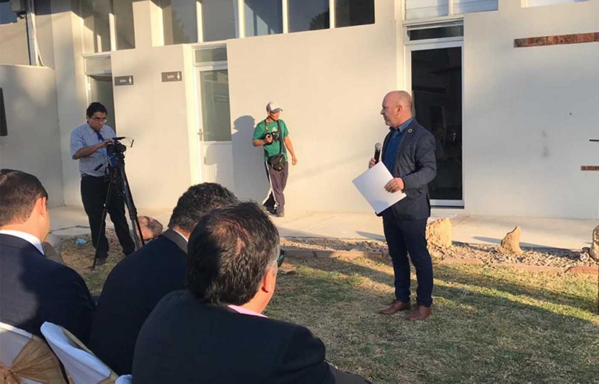 El Dr. Esperante durante el acto de reapertura del CEN