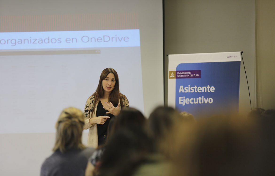 Se realizó la Jornada de Capacitación para Asistentes y Secretarias