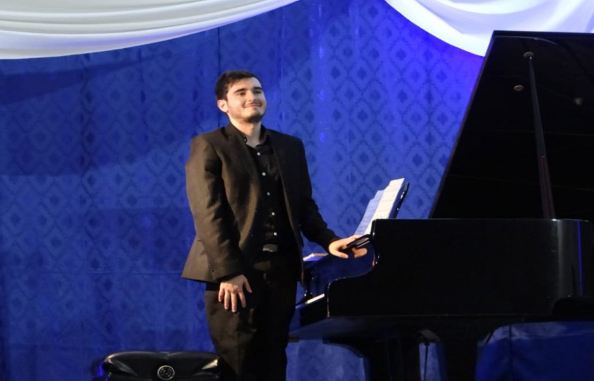 Dedicarse a lo que apasiona, permite la perfección musical