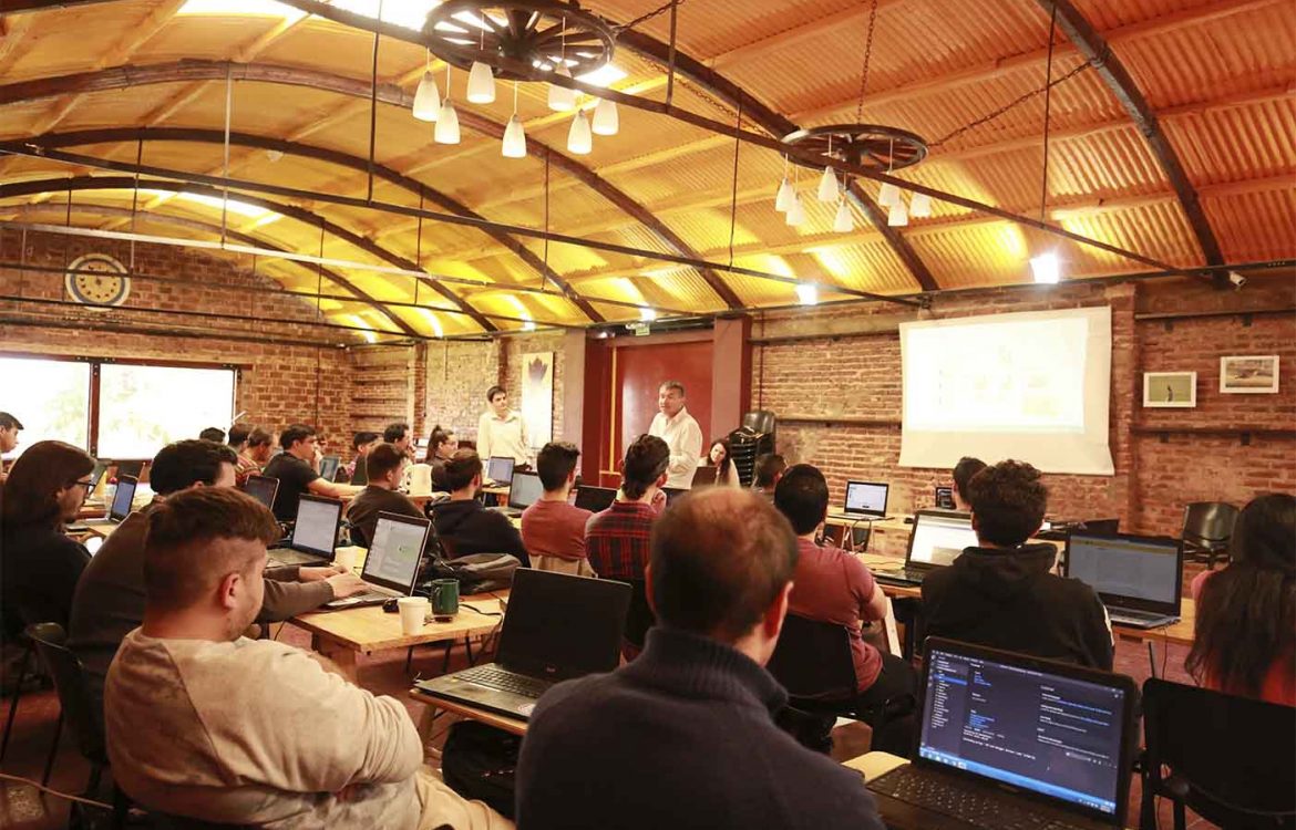 Soñar más allá de lo imaginado: la realidad del profesional informático