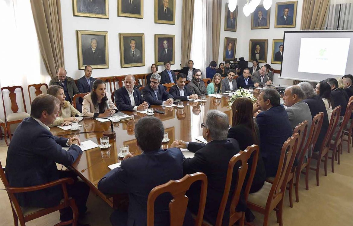 La UAP es parte de la Mesa Provincial de Ciencia y Tecnología