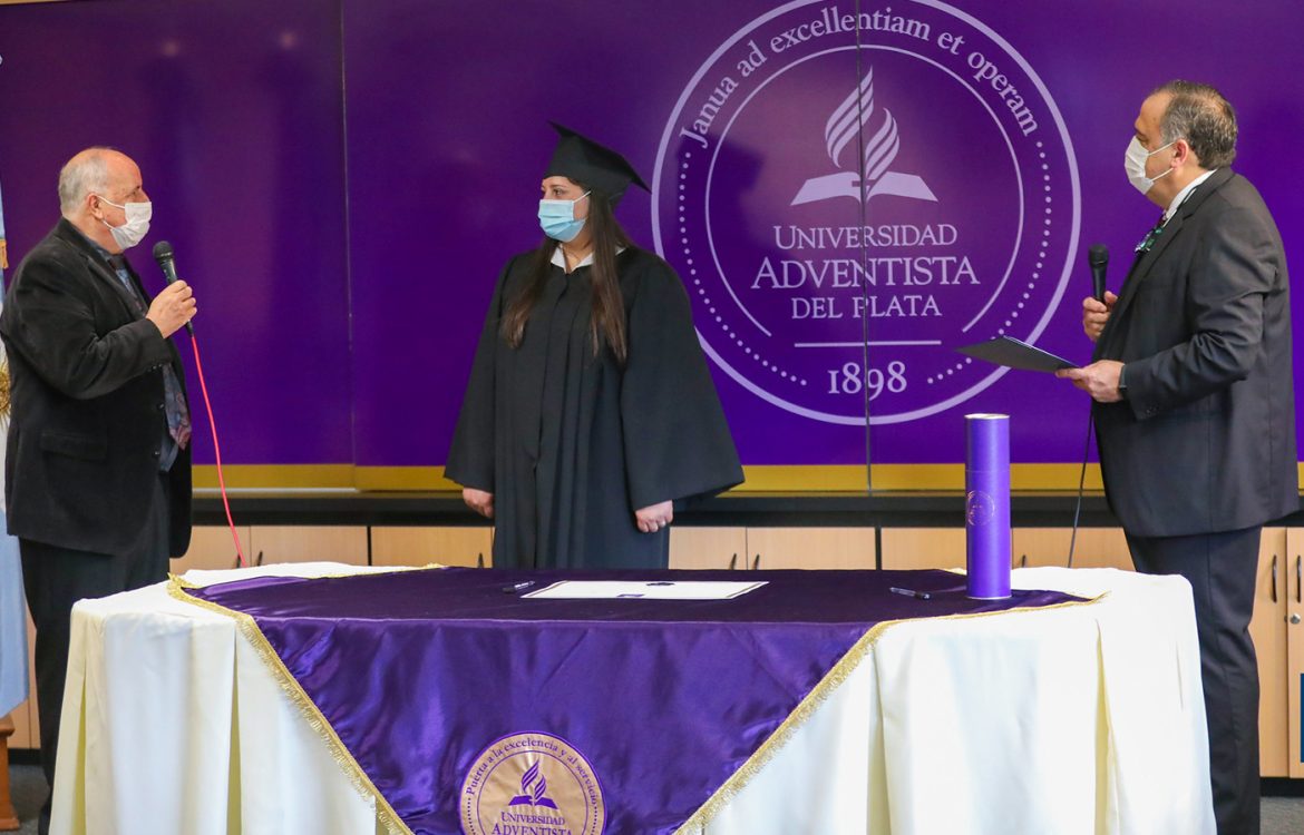 Graduaciones personalizadas en la UAP