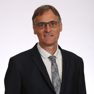 Dr. Werner Arnolds. Presidente del Congreso