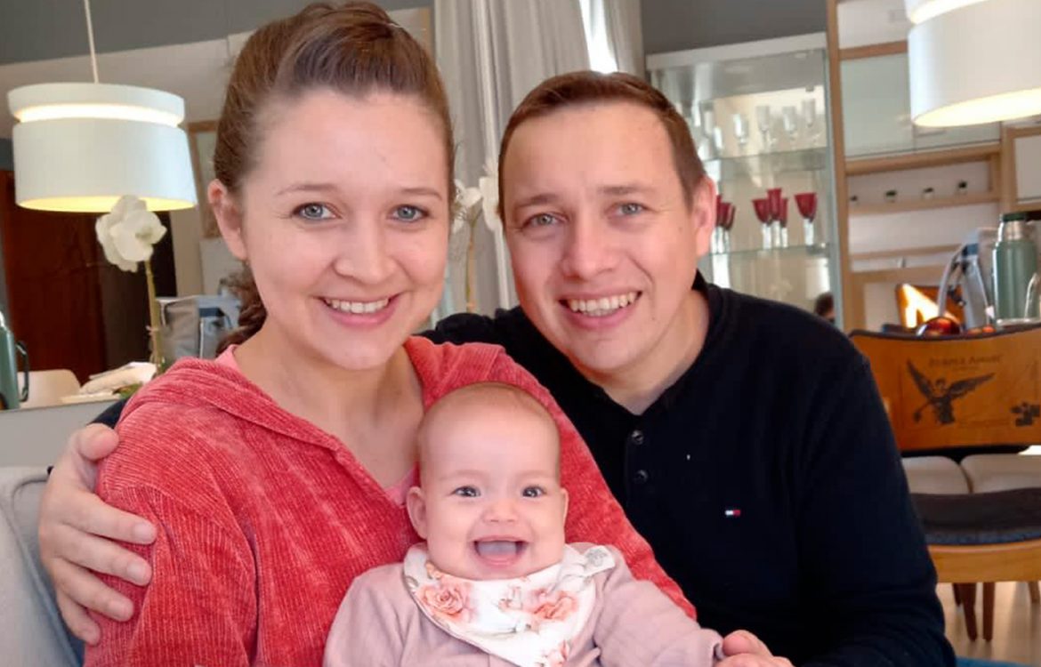 Marcos Koch junto a su familia