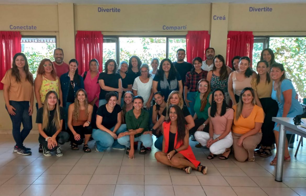 Encuentro de capacitación, en el uso del NCFAS, con los profesionales de la mencionada Dirección del gobierno de Mendoza