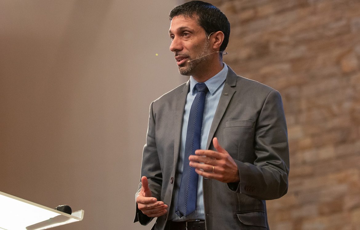 Pr. Mariano Dimare: Por una juventud inspirada y con valores cristianos