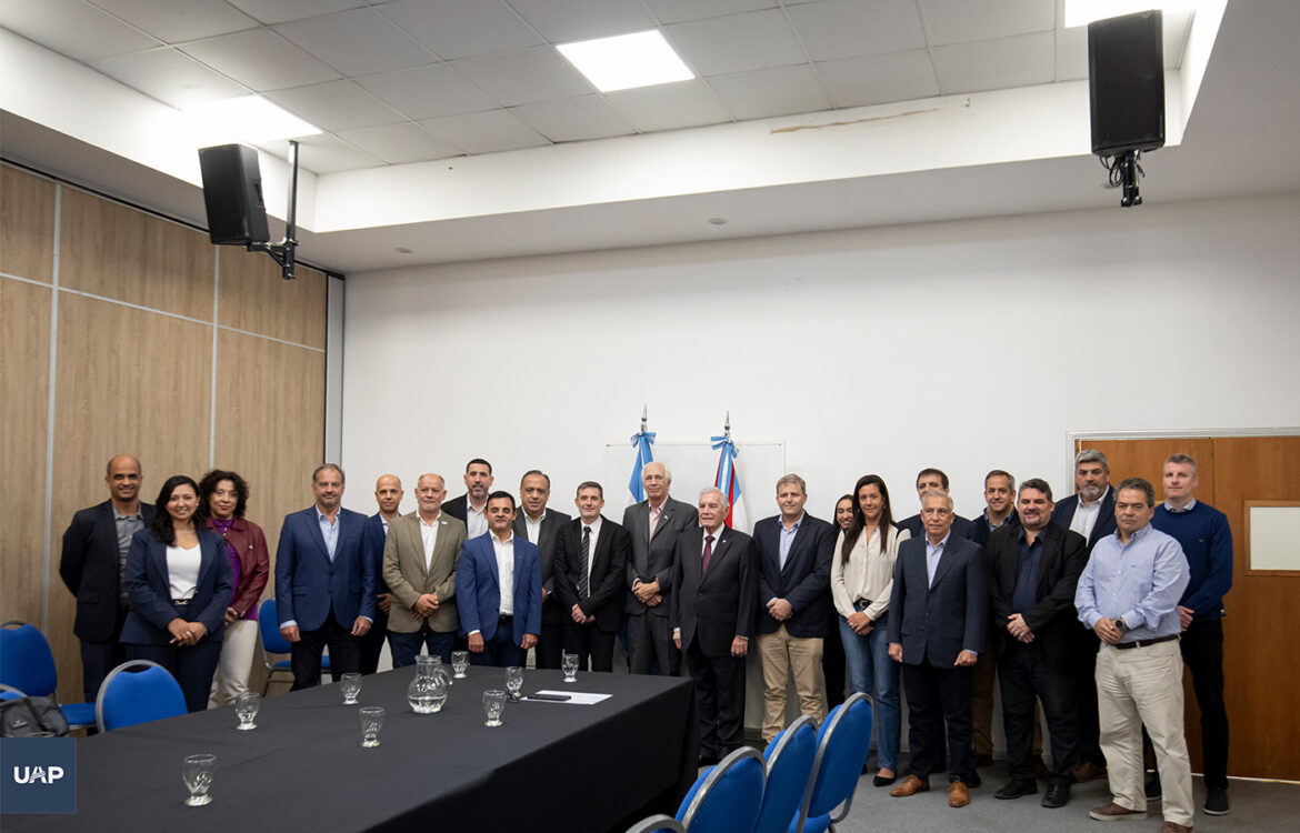 Se lanzó AFIDEER, un consorcio que promueve el emprendedorismo en Entre Ríos.