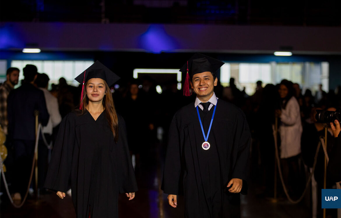 I Graduación 2025: perseverando en la “Excelencia y el Servicio”