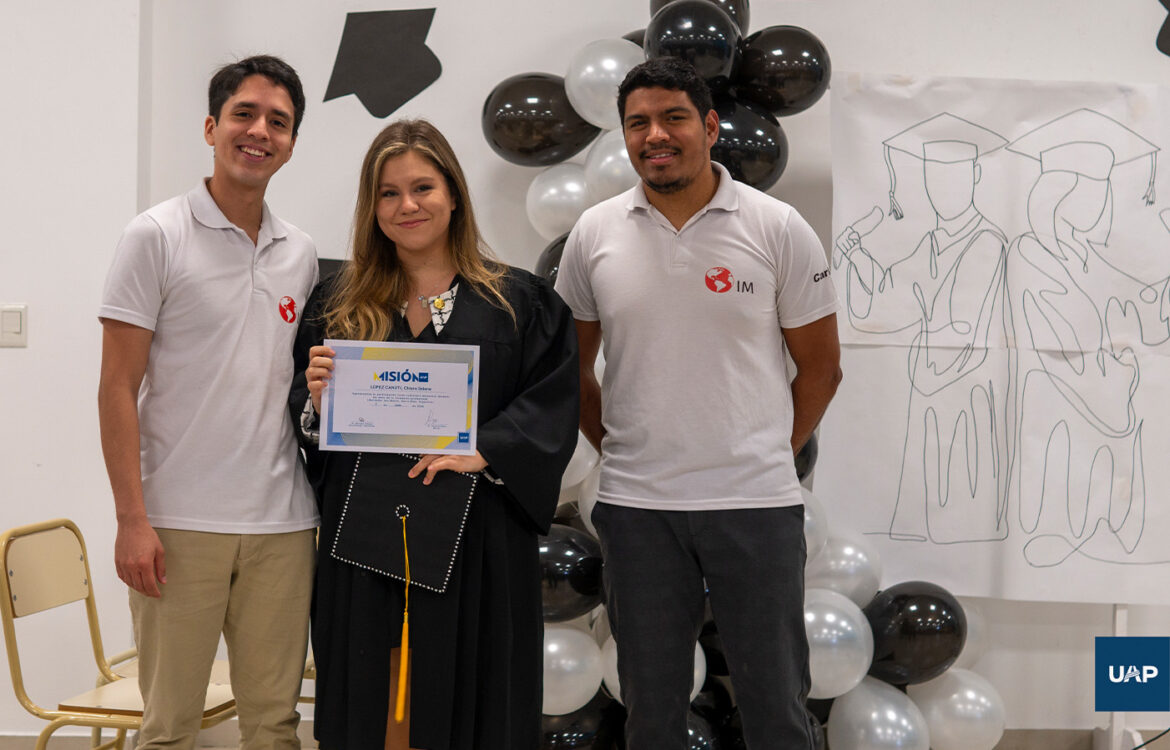 Primera Graduación UAP 2025 con Suplemento al Título.