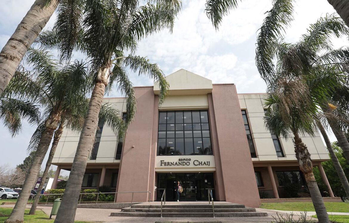 La Biblioteca de la UAP ofrece material esencial para la formación académica