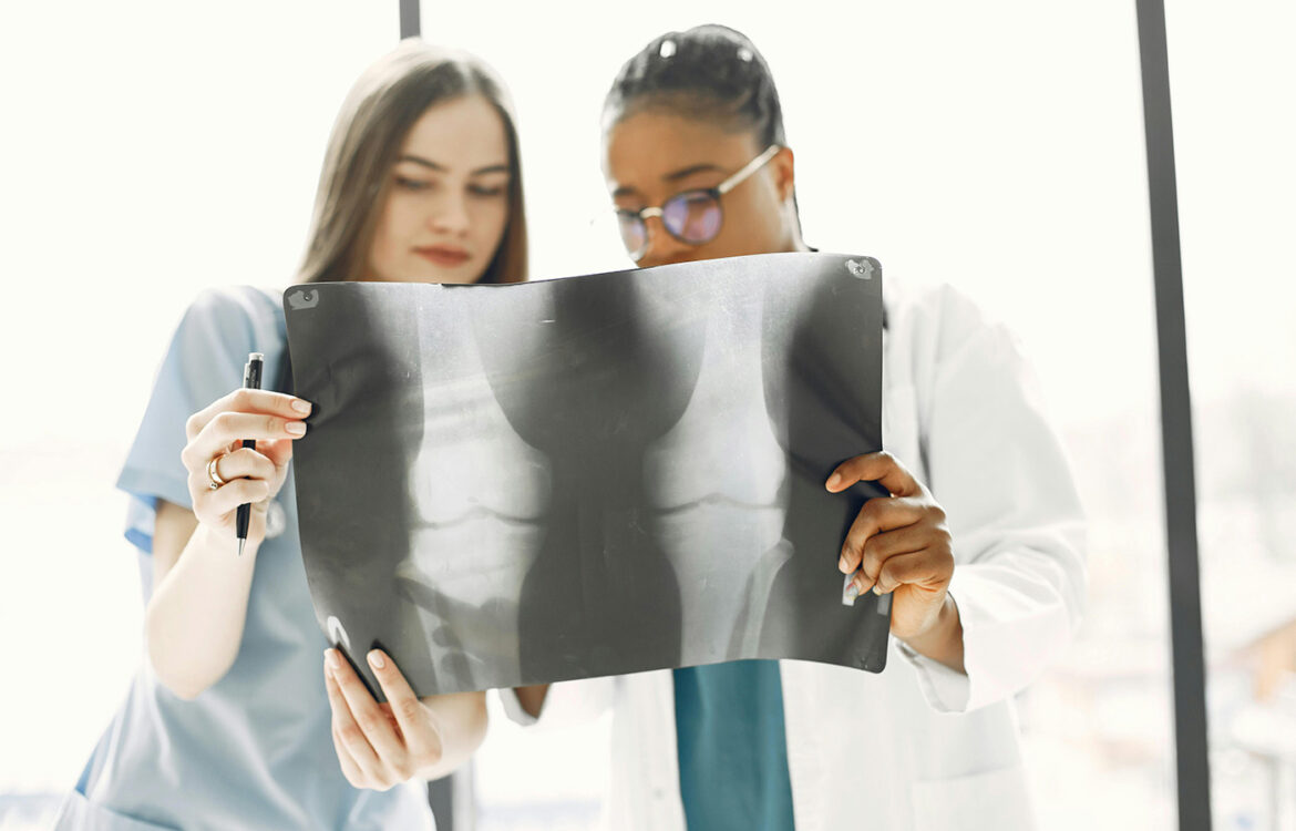 Salud ósea femenina: Chía y vitamina D, aliadas potenciales