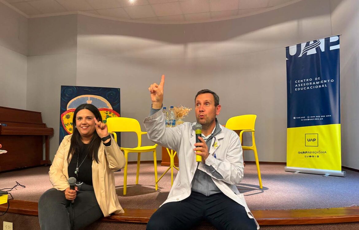 Conversatorio de Bienestar Mental en la UAP: un espacio de diálogo sin tabúes