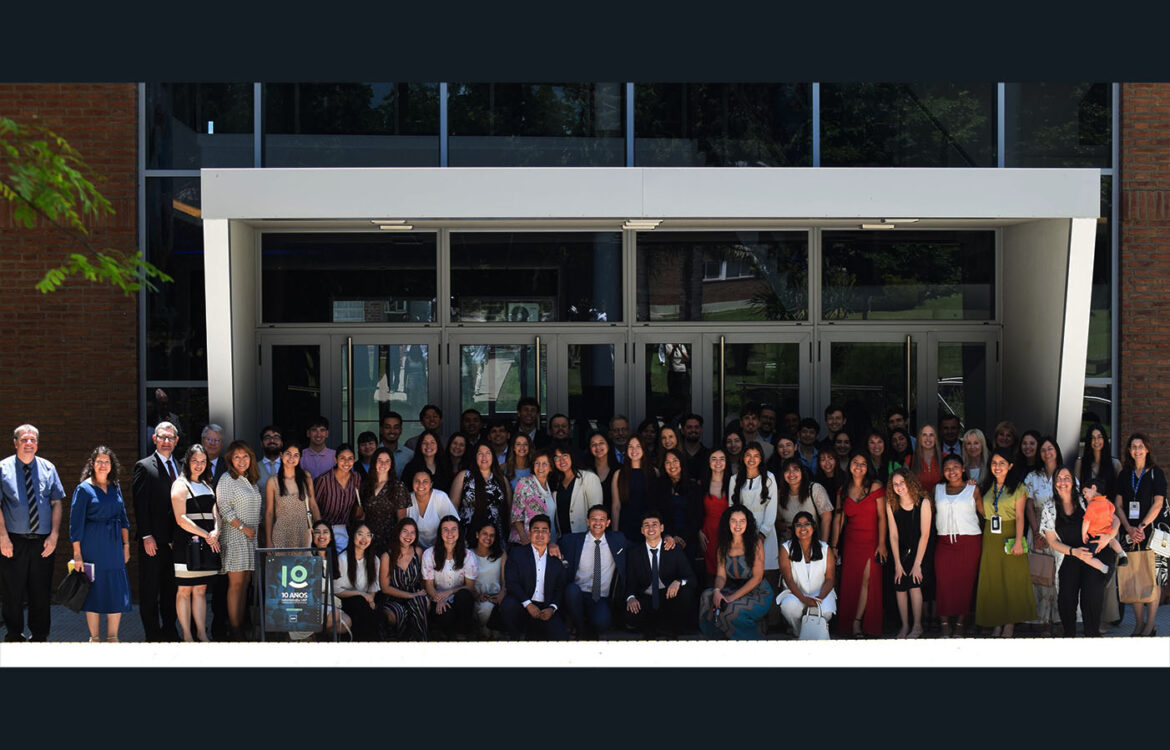 La UAP celebró 10 años de la carrera de Odontología